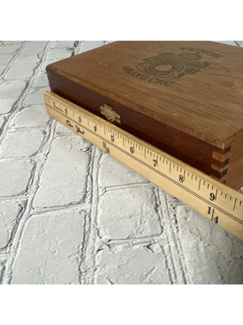 Empty Wooden Cigar Box Punch Grand Cru Robustos 9” x 6 1/4” x 2 1/4”